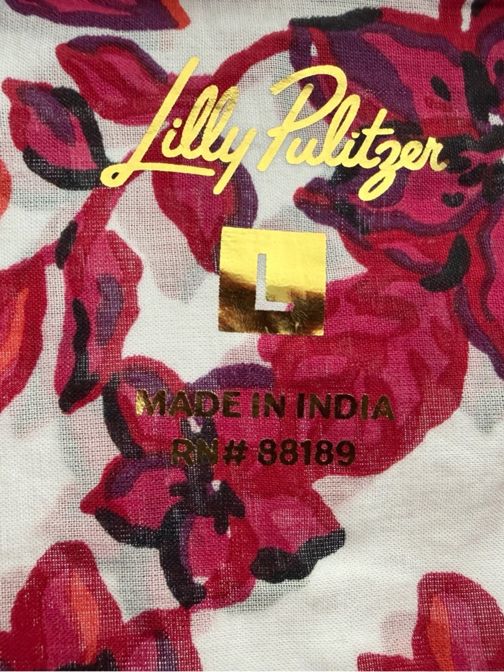 NEW LILLY PULITZER Pink, White and Red Floral Embroidered Button Down Top NWT 🌷 - Picture 7 of 7